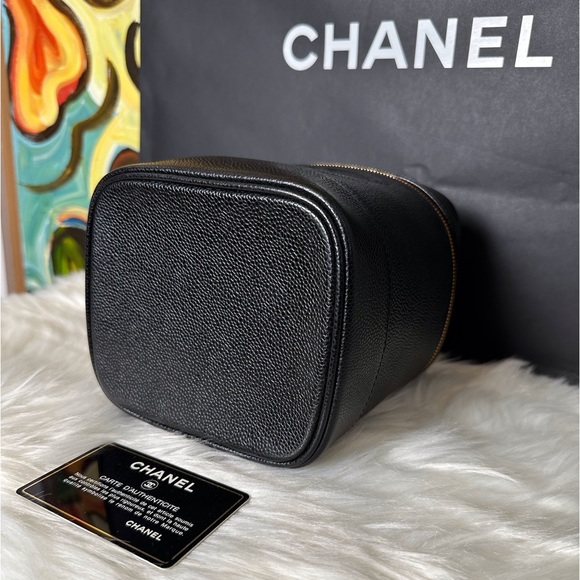 🖤🖤🖤Authentic Black CHANEL CC Stitch Vanity Caviar Handbag - Picture 9 of 15